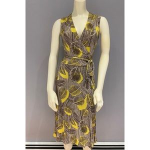 Club Monaco Sleeveless Wrap Dress size: XS
